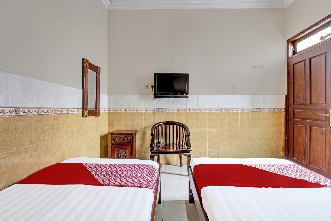 Oyo 91785 Hotel Srikandi Kalasan Tanjungtirto Exteriér fotografie